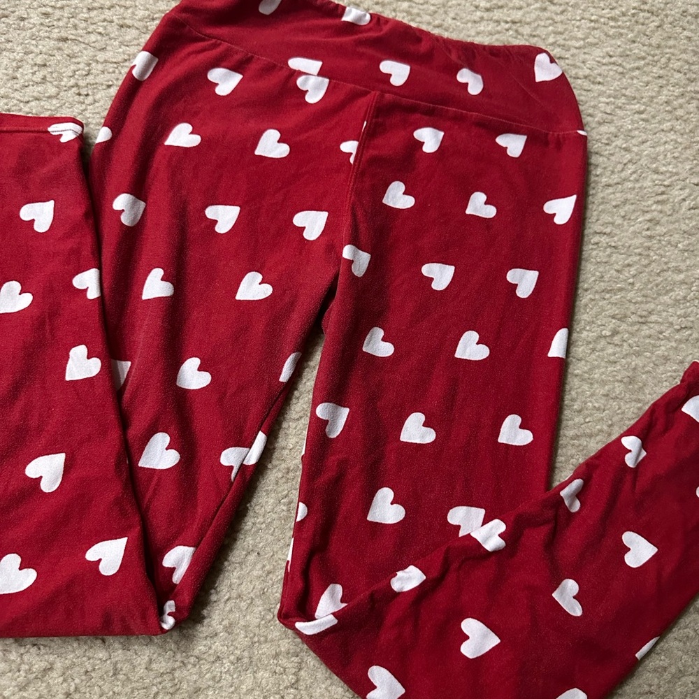 LuLaRoe Red Leggings with White Heart Pattern